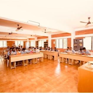 Creative Trisha PU College