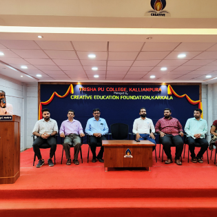 Creative Trisha PU College