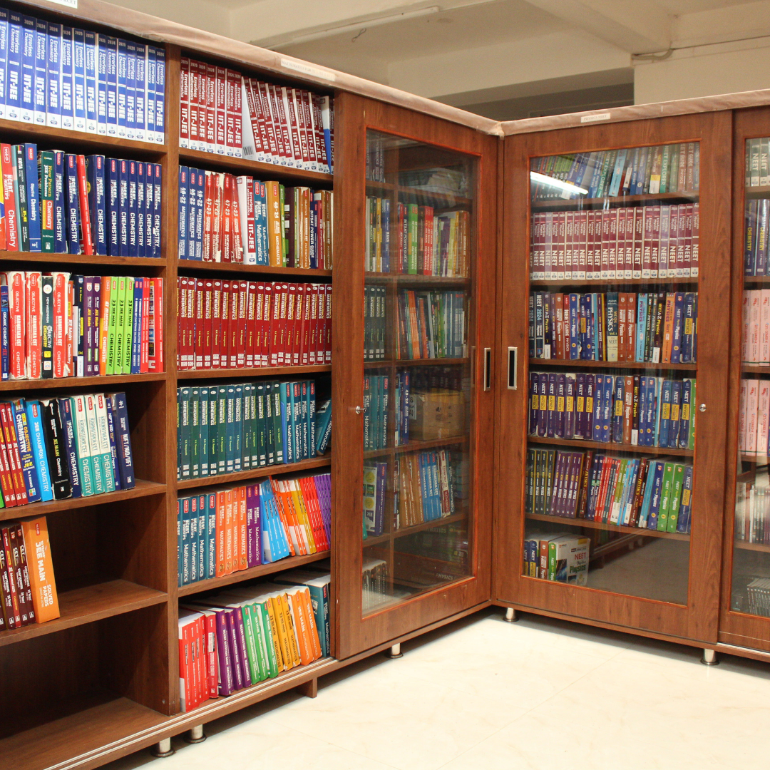 Creative Trisha PU College