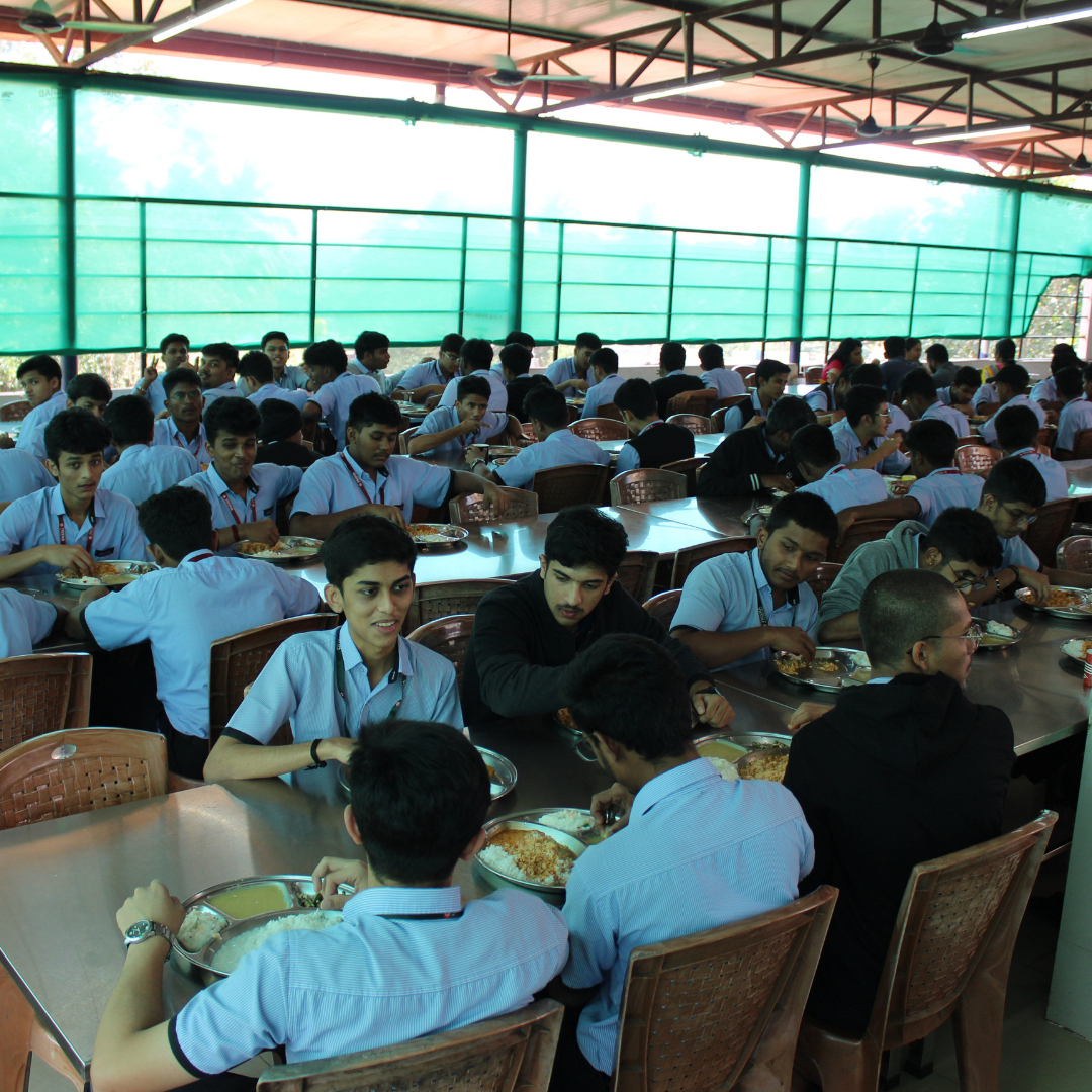 Creative Trisha PU College