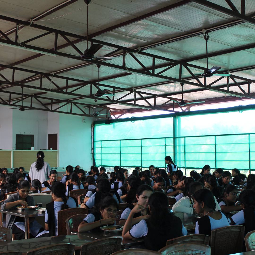 Creative Trisha PU College