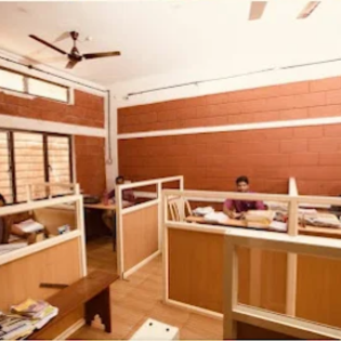 Creative Trisha PU College
