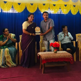 Creative Trisha PU College