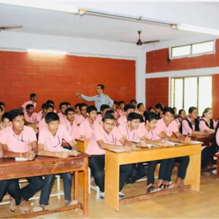 Creative Trisha PU College