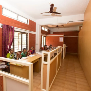 Creative Trisha PU College
