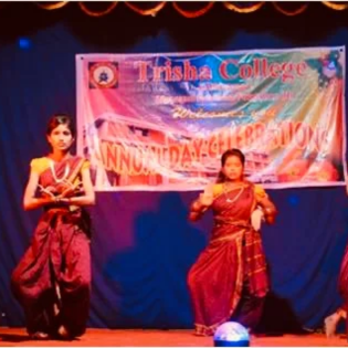 Creative Trisha PU College